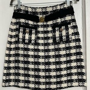 Maje NWOT Black and White Tweed Skirt